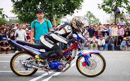 Giải đua motor đường thẳng lần đầu xuất hiện ở Việt Nam 
