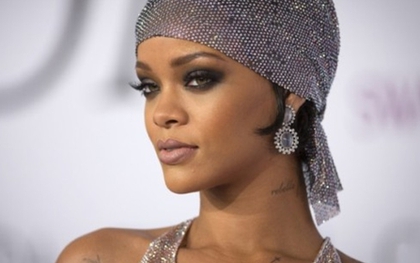  Rihanna trở thành Bond Girl mới?