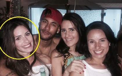 Neymar có bạn gái mới xinh như hot girl
