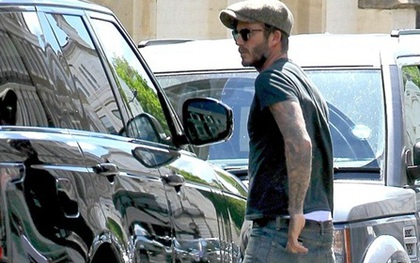 Beckham lại ăn mặc "hớ hênh" xuống phố
