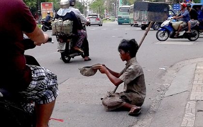 Người ăn xin liên tục tái xuất trên các tuyến đường Sài Gòn