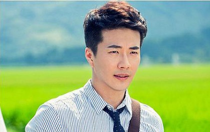 Kwon Sang Woo trở lại màn ảnh rộng cùng “Detective”