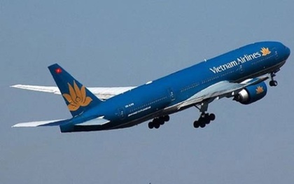 Máy bay Vietnam Airlines gặp sự cố phải quay lại Nội Bài