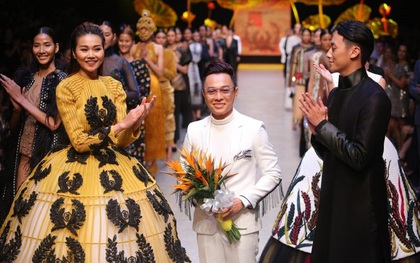 NTK Nguyễn Công Trí chính thức mở màn Aquafina Vietnam International Fashion Week 2020