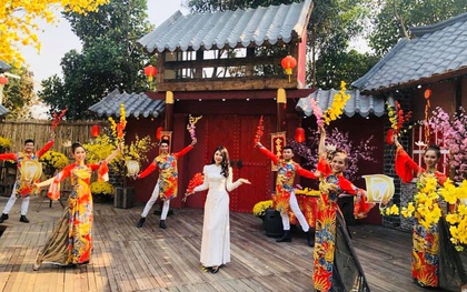 Giới trẻ Sài Gòn năm nay khỏi lo thiếu chỗ “sống ảo”: Chỉ 150k mà đẹp mê mẩn, ở phim trường mà như đi cả thế giới
