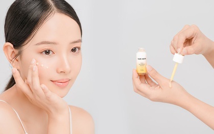 Mới ra mùng được mấy ngày thôi mà “em” serum vitamin C này đã phủ sóng hội hot Instagram