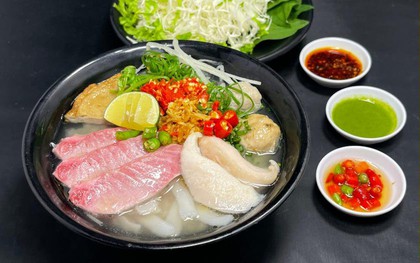 Vi vu Vũng Tàu chớ nên bỏ qua Bún gân cá ngừ Thuận Phúc lạ mà ngon