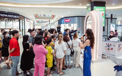 Gương cảm ứng đa sắc PNJ - Điểm trải nghiệm đầy thú vị dành cho phái đẹp dịp 8/3