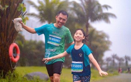 Những khoảnh khắc khó quên trên đường đua Ecopark Marathon 2023