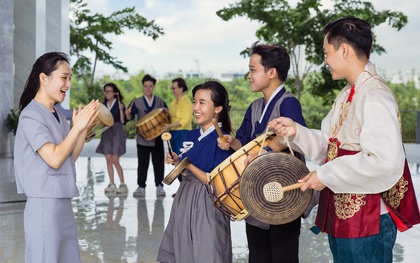 Trường ĐH Văn Hiến đạt chuẩn Kiểm định chất lượng giáo dục 3 chương trình đào tạo