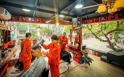 Đông Tây Barbershop - "Trình làng" tổ hợp cắt tóc, vui chơi "siêu chất"