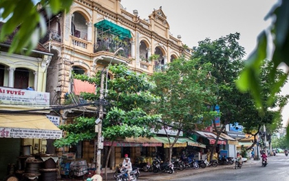 Ngắm nhìn vẻ đẹp khu phố cổ hơn trăm năm tuổi ở Sài Gòn hoa lệ