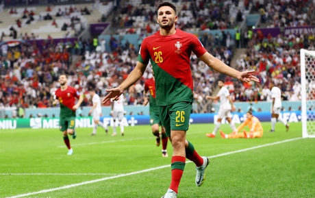 Bồ Đào Nha 6-1 Thụy Sỹ: Sao trẻ thay Ronaldo lập hat-trick