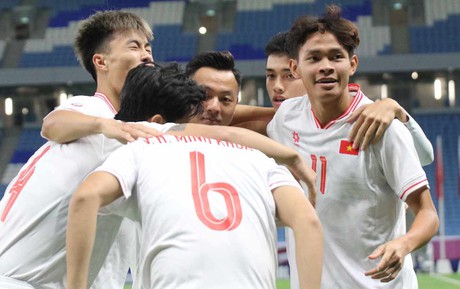 U23 Việt Nam đè bẹp U23 Kuwait 3-1 trong ngày ra sân đấu lớn dưới thời HLV Hoàng Anh Tuấn