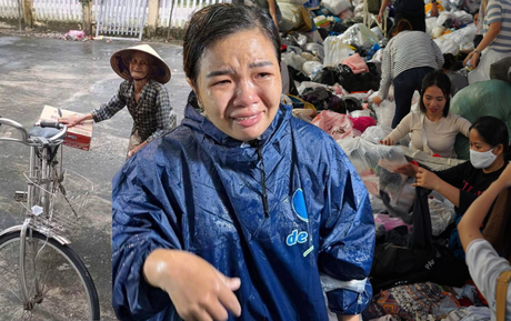 Thứ cơn lũ không thể cuốn trôi