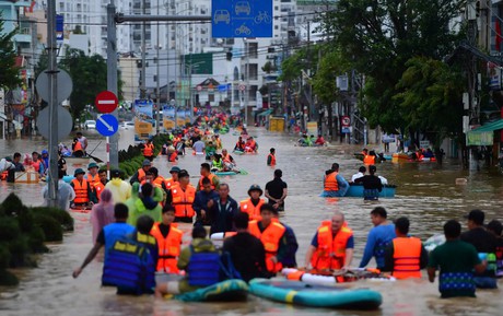 Thời báo New York Times của Mỹ đưa tin: Biến đổi khí hậu có thể biến miền Trung Việt Nam thành điểm nóng toàn cầu về bão lũ