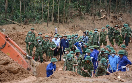 Sạt lở thủy điện Rào Trăng 3: 1 trong 7 thi thể nạn nhân mất tích được tìm thấy tại Tiểu khu 67 là Chủ tịch UBND huyện Phong Điền