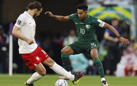 TRỰC TIẾP Ba Lan 0-0 Saudi Arabia: Tấn công rực lửa, cơ hội liên tiếp
