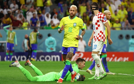 TRỰC TIẾP Croatia 0 - 1 Brazil: Neymar rực sáng
