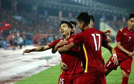 Trực tiếp U23 Việt Nam 0-0 U23 Myanmar: Quyết thắng để giành lại ngôi đầu
