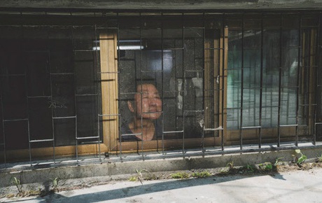 "Nhà nửa hầm" cho người nghèo mong manh trong trận mưa lũ lịch sử ở Hàn Quốc