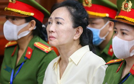 Xét xử vụ Vạn Thịnh Phát: Bà Trương Mỹ Lan đề nghị được khắc phục 1.650 tỉ cho chồng và cháu gái