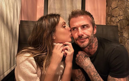 Victoria "bóc phốt" thói xấu của David Beckham