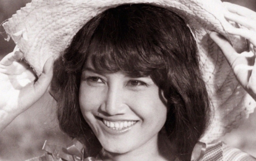 Mỹ nhân của Ván Bài Lật Ngửa: Làm mẹ đơn thân 50 năm, an yên nơi xứ người