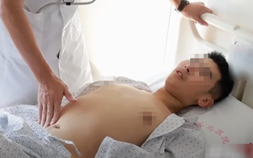 Chàng trai 30 tuổi trí tuệ tụt xuống như trẻ lên 3 vì thói quen nhiều người làm hàng đêm