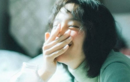 Phụ nữ sau 45 tuổi estrogen vẫn dồi dào, cơ thể thường có 5 dấu hiệu