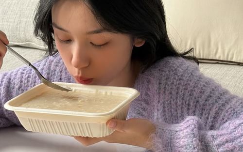 Ban đêm quá đói để ngủ nhưng ăn lại sợ tăng cân? Tiết lộ 6 món ăn vặt "cứu tinh" cho chị em, ít hại giấc ngủ