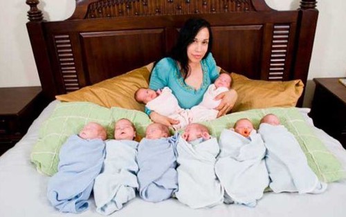 Những đứa trẻ trong ca sinh 8 kỷ lục thế giới của bà mẹ có 14 đứa con hiện tại ra sao?