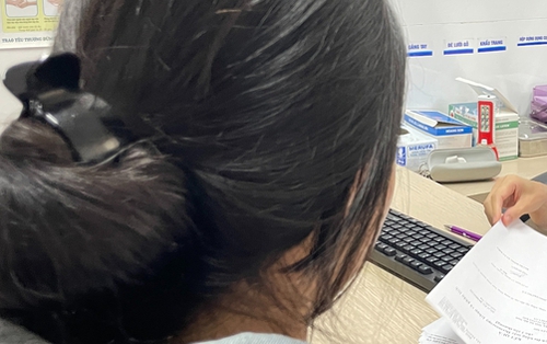 Thiếu nữ gần 18 tuổi mắc sùi mào gà, bác sĩ cảnh báo xu hướng nguy hiểm