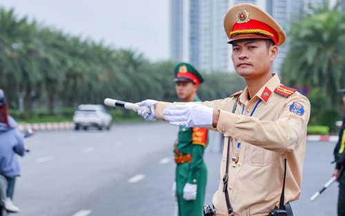 Thông báo quan trọng từ hôm nay 10/12: Tất cả người tham gia giao thông ở Hà Nội chú ý!