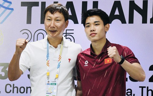 Hot boy Đình Bắc tiết lộ bí quyết kiến tạo 2 pha đẳng cấp giúp U22 Việt Nam bước thẳng vào bán kết SEA Games