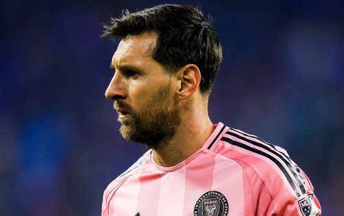 Messi ngồi không cũng "bốc hơi" 230 tỷ