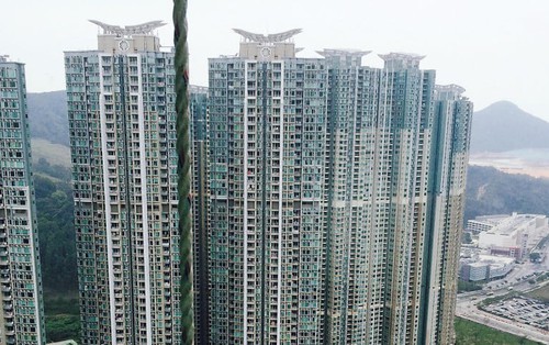 Bức ảnh chụp chung cư ở Hong Kong lúc này được nhiều người quan tâm