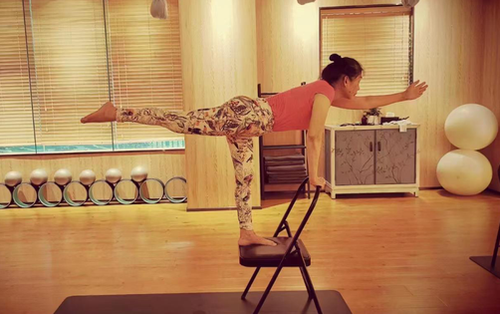 Người phụ nữ suýt liệt vì tập yoga chữa thoát vị đĩa đệm