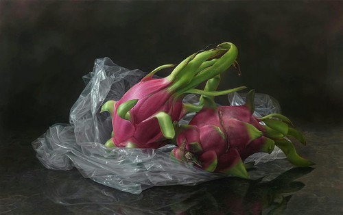 Bức tranh 2 quả thanh long trông thật đến mức "có thể bổ ra ăn được luôn" gây bão mạng: Hé lộ về tác giả