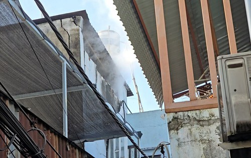 Cháy nhà ở TP.HCM, 1 người tử vong