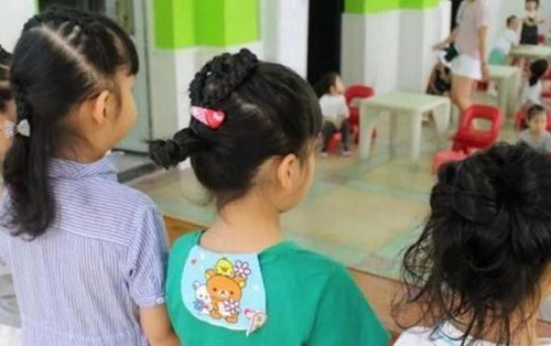 Giáo viên 25 năm phán: Không phải tâm linh nhưng nhìn vào tóc của một bé gái, tôi biết tương lai em sướng hay khổ