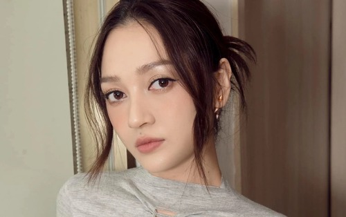 Bảo Anh cập nhật tình hình mới nhất về chuyến bay ra Hà Nội bị ảnh hưởng mưa bão