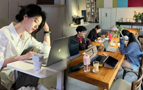 Người trẻ dùng ChatGPT để viết đơn xin việc, HR sử dụng AI để đọc đơn: Cuối cùng, không ai được tuyển