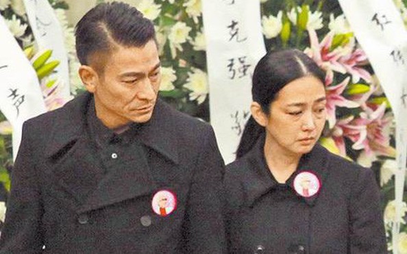 CHU LỆ THIÊN: tin tức Mới nhất Đến xem con gái biểu diễn, nam tài tử hàng đầu xứ Trung gây bão với visual đỉnh cao tuổi 61 - Đọc tin tuc