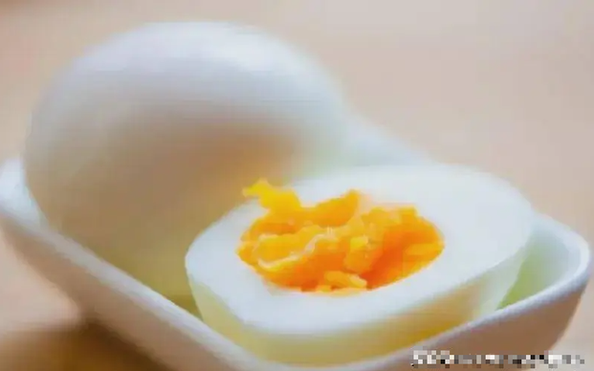 CÁCH LUỘC TRỨNG: tin tức Mới nhất Đầu bếp bật mí cách luộc trứng lòng đào "bất  bại" với nguyên liệu tủ lạnh nhà nào cũng có - Đọc tin tuc tại