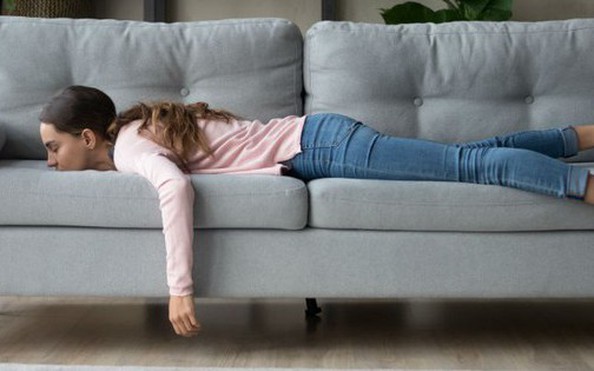 alt="9 Bí Quyết Chọn Ghế Sofa Da Chuẩn Cho Phòng Khách"