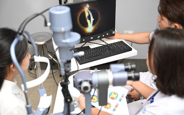 Đôi mắt bạn thuộc level nào?