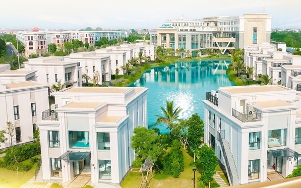 Một bệnh viện của tỷ phú Phạm Nhật Vượng xuất hiện gói "ở cữ tư gia" trong biệt thự y tế 133m²: Việt Nam chưa từng có!