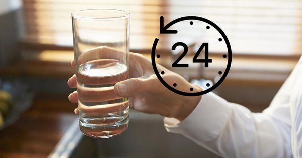 Uống nước vào đúng 4 giờ này, bạn sẽ nhận được rất nhiều điều kì diệu