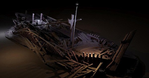 T&igrave;m thấy x&aacute;c t&agrave;u đắm nguy&ecirc;n vẹn cổ nhất thế giới dưới đ&aacute;y ...